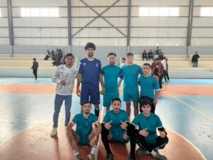 Read more about the article طلبة جامعة الكتاب وجامعة الإمام الأعظم يخوضون مباراة ودية في كرة القدم